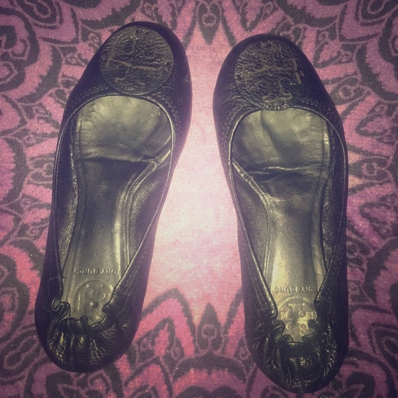 Tory Burch Shoes - Tory Burch flats ⭐️ 🖤black .